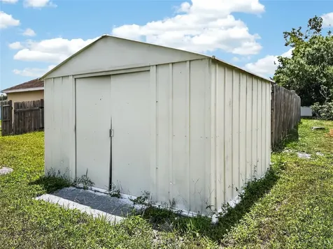 628 N Delmonte Court Kissimmee FL 34758