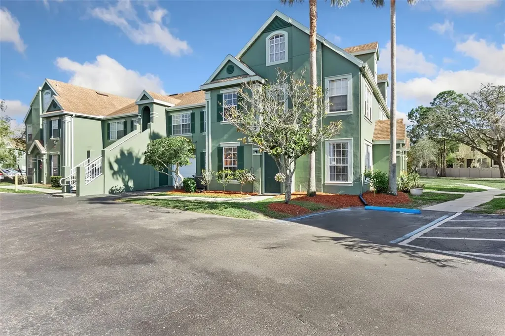 10412 White Lake Court Tampa FL 33626