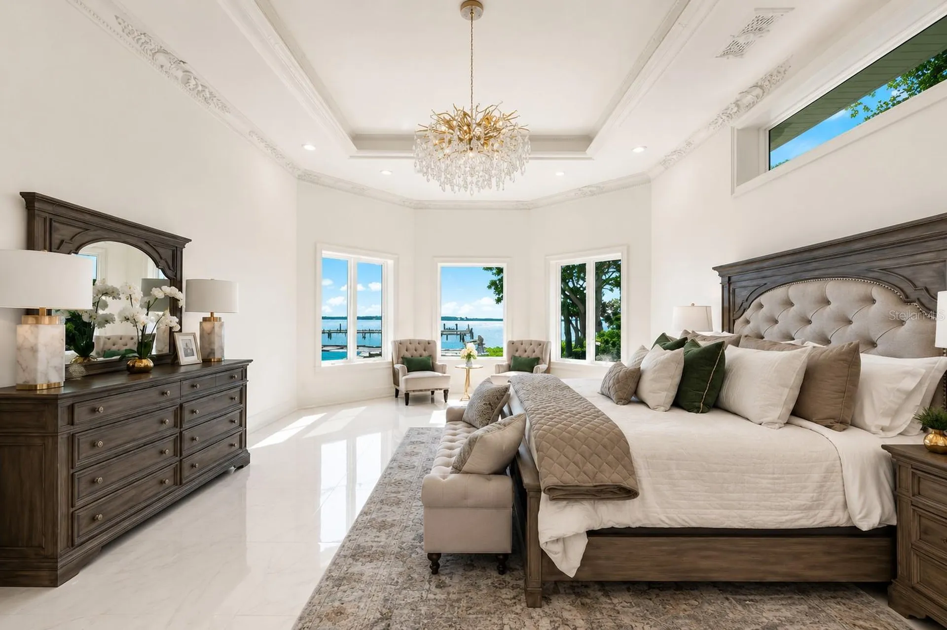 1516 Bayshore Boulevard Dunedin FL 34698