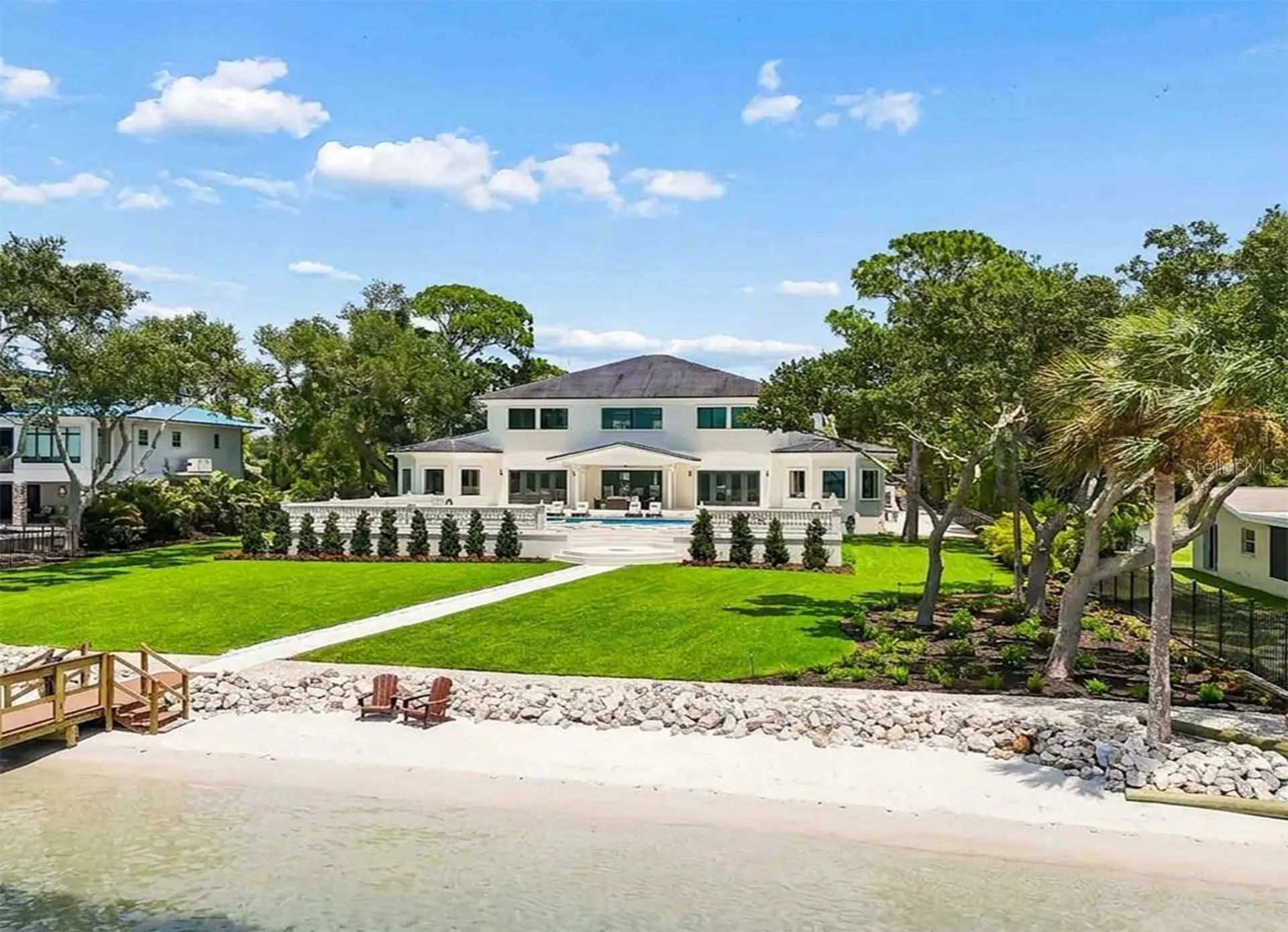 1516 Bayshore Boulevard Dunedin FL 34698
