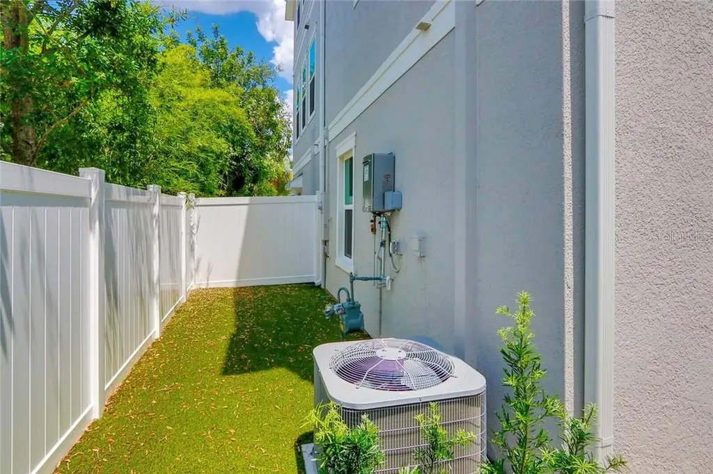 3803 W Cleveland Street Tampa FL 33609