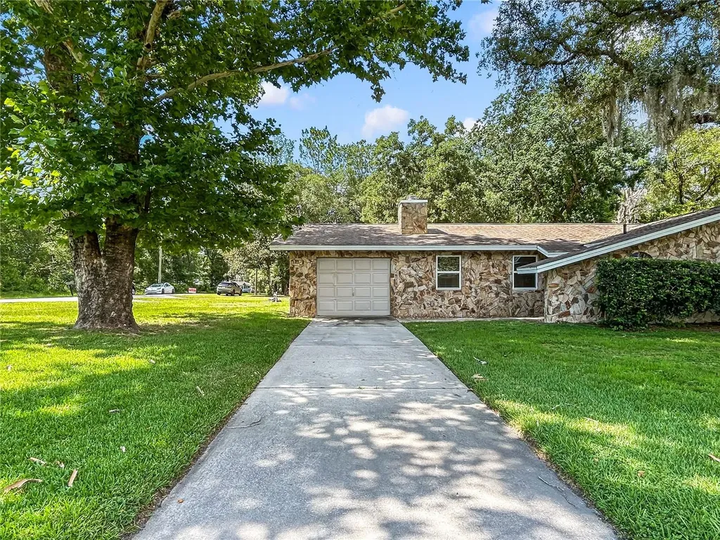 3000 E Bryant Street Inverness FL 34453
