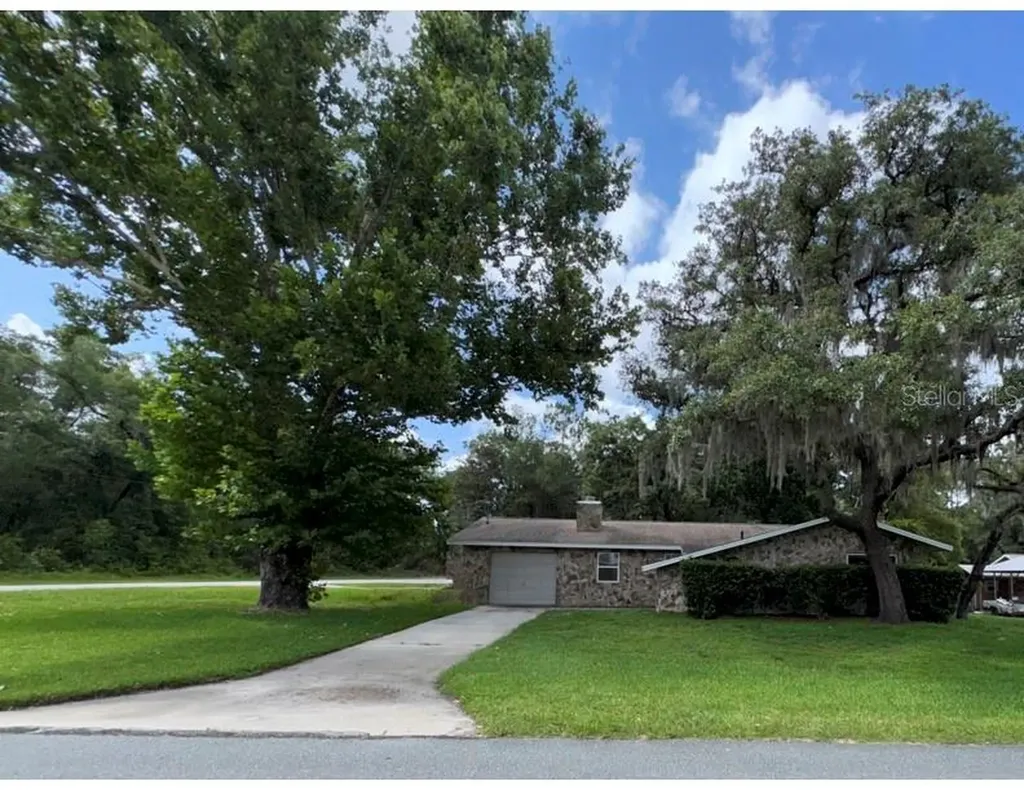 3000 E Bryant Street Inverness FL 34453