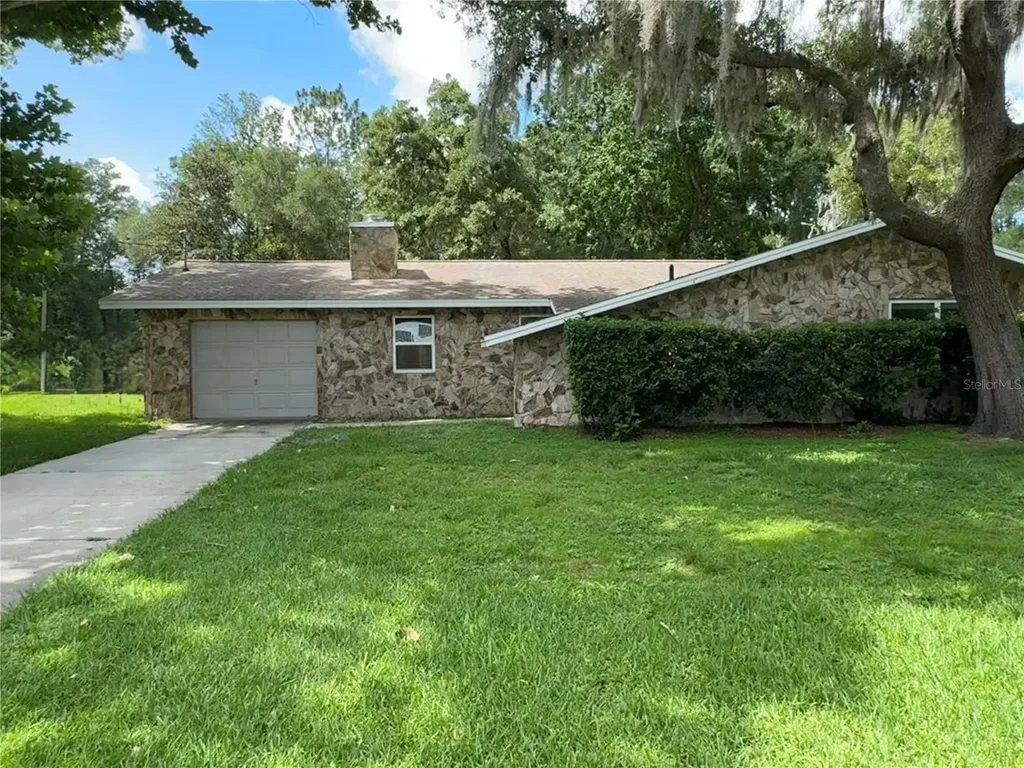 3000 E Bryant Street Inverness FL 34453