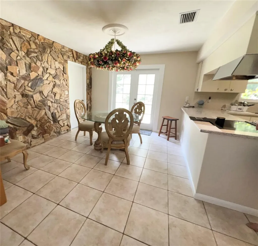 3000 E Bryant Street Inverness FL 34453