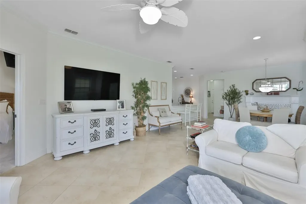5532 Sunset Falls Drive Apollo Beach FL 33572