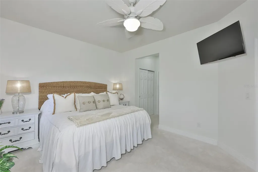 5532 Sunset Falls Drive Apollo Beach FL 33572