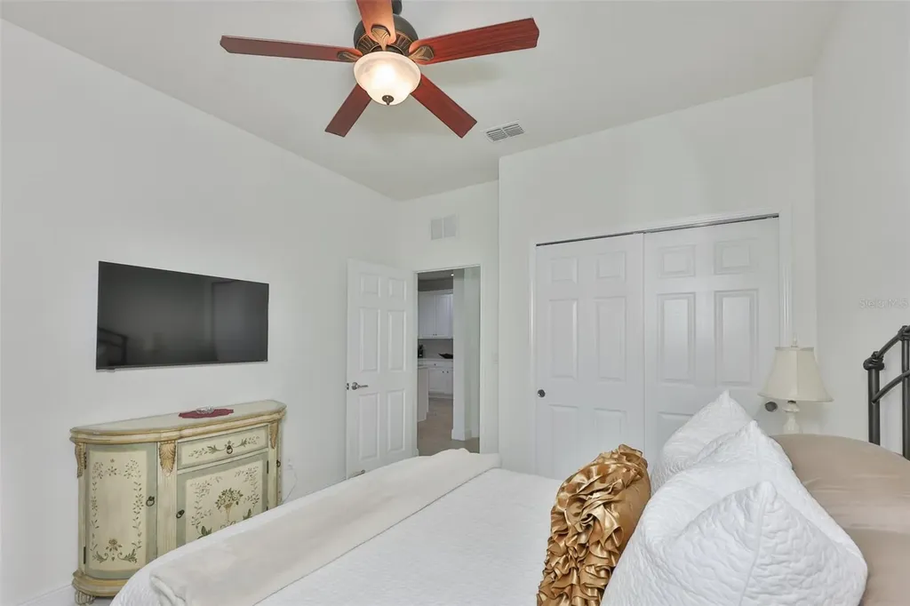5532 Sunset Falls Drive Apollo Beach FL 33572