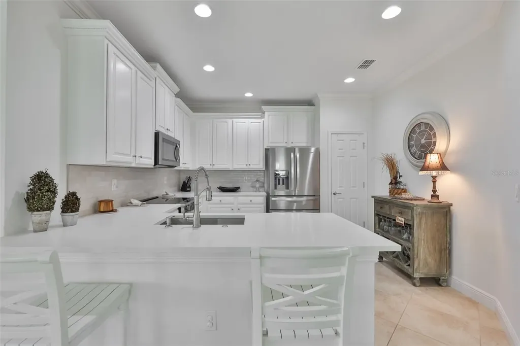 5532 Sunset Falls Drive Apollo Beach FL 33572