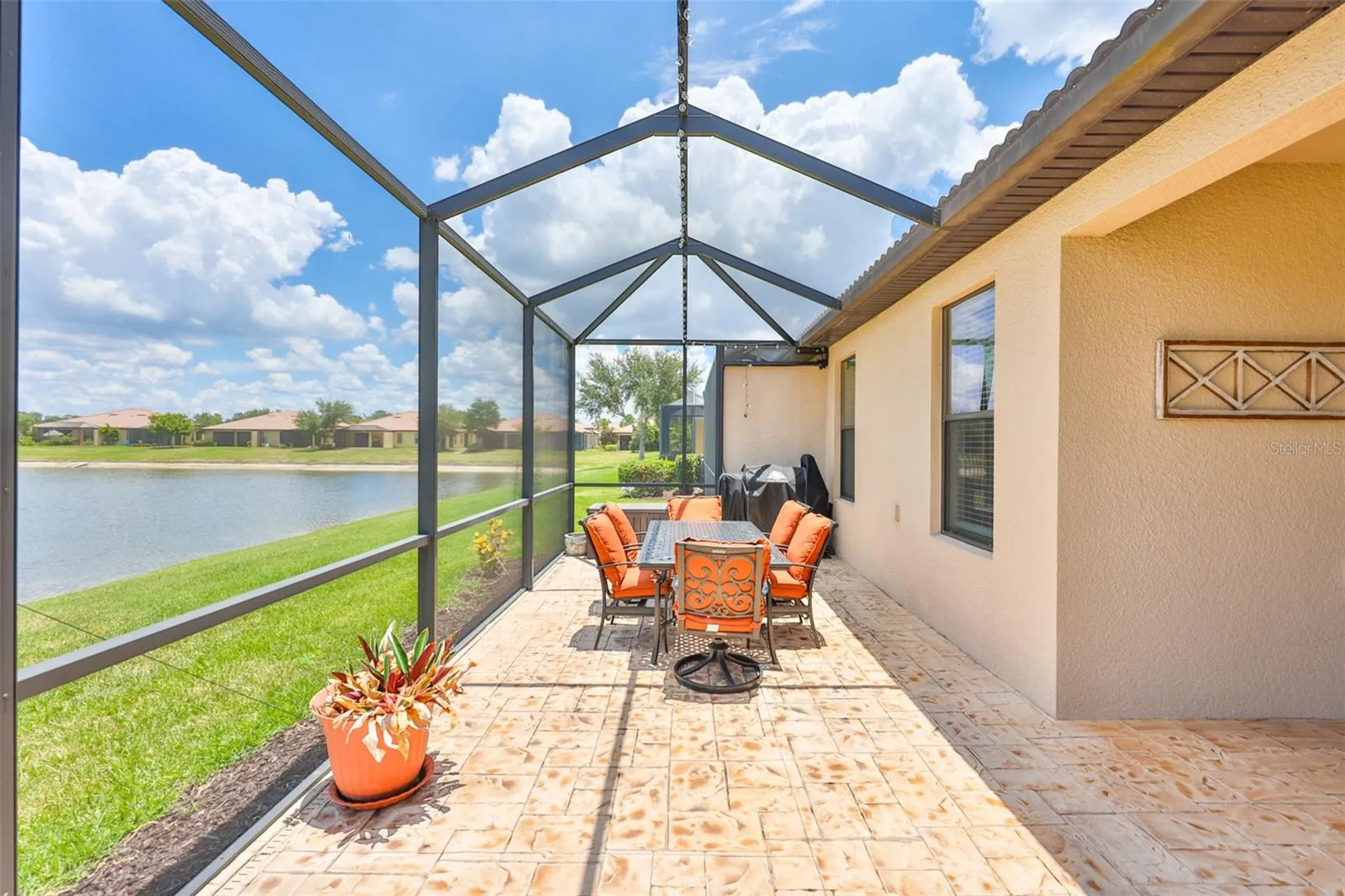 5532 Sunset Falls Drive Apollo Beach FL 33572