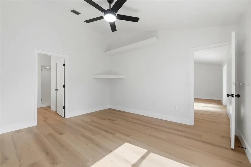 4209 Red Bird Avenue St Cloud FL 34772