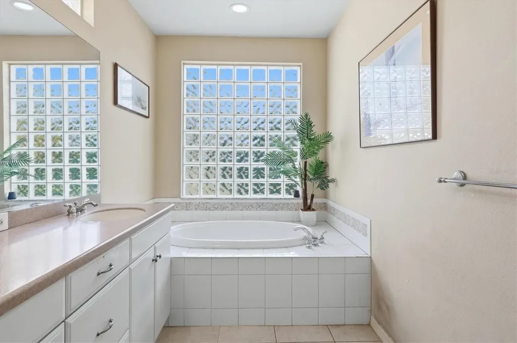 5267 Visionary Court Sarasota FL 34233