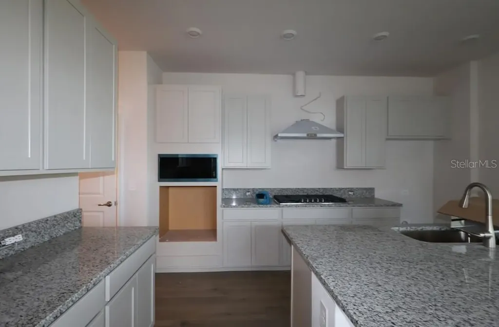 2820 Marrakesh Lane Sarasota FL 34234