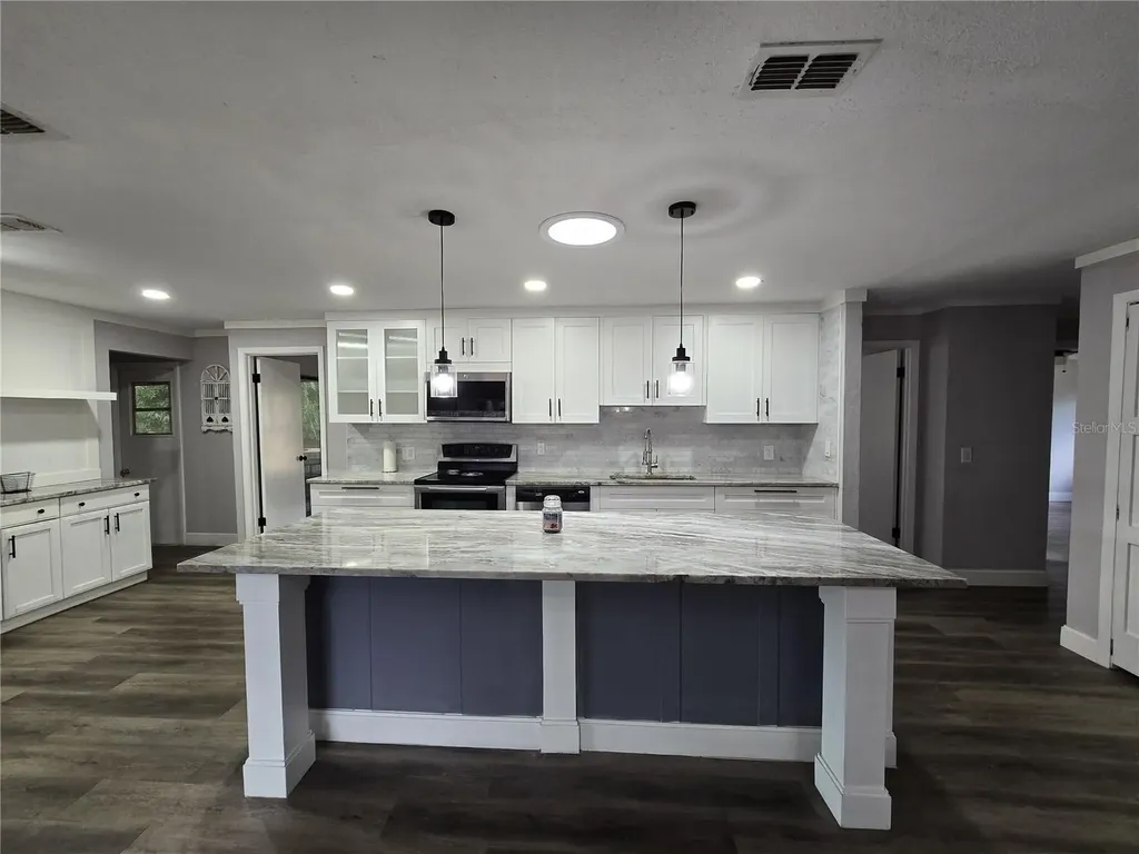 3512 SW Shorewood Drive Dunnellon FL 34431