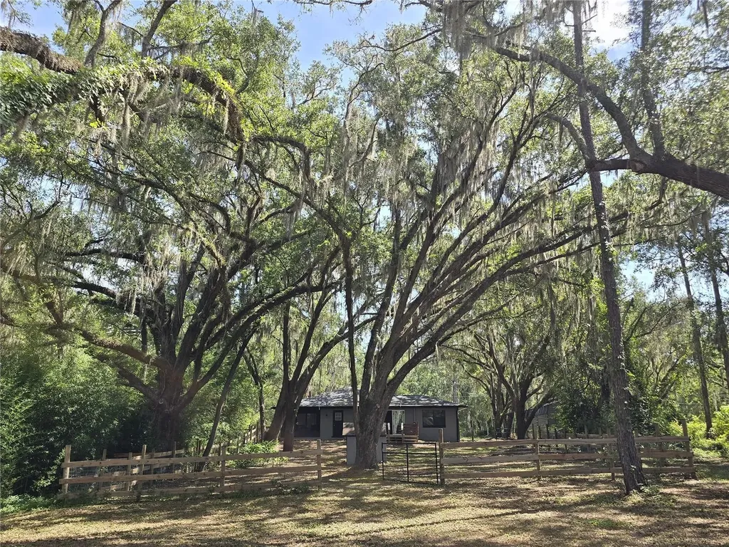 3512 SW Shorewood Drive Dunnellon FL 34431
