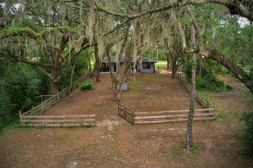 3512 SW Shorewood Drive Dunnellon FL 34431