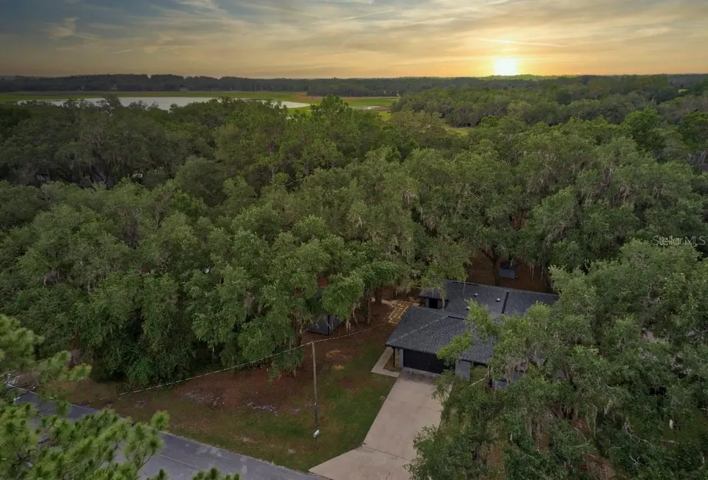 3512 SW Shorewood Drive Dunnellon FL 34431