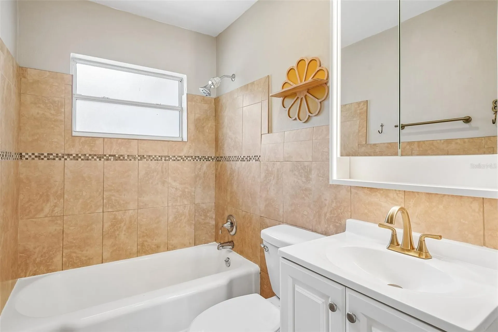 1547 56th Avenue N St Petersburg FL 33703
