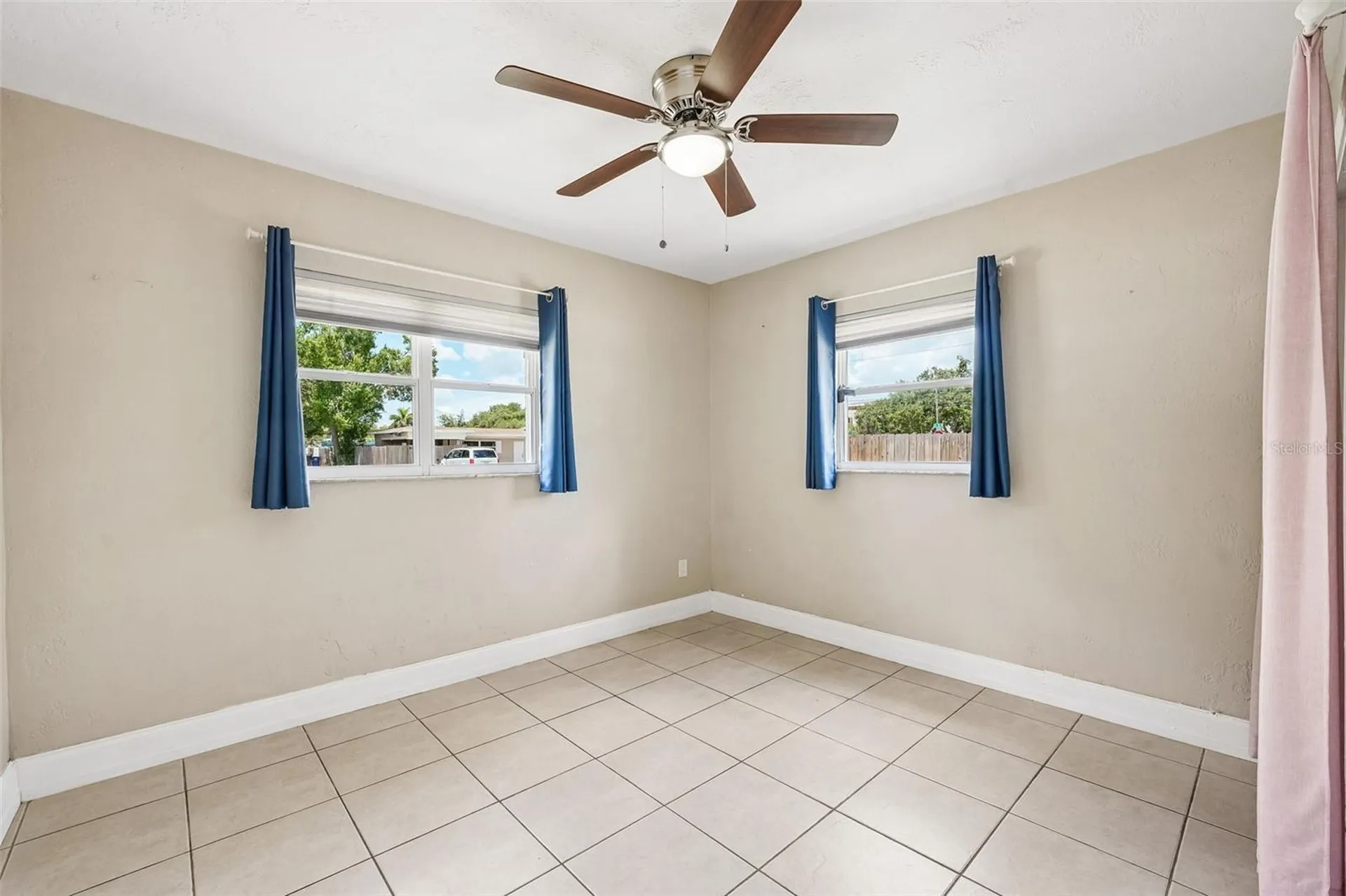 1547 56th Avenue N St Petersburg FL 33703