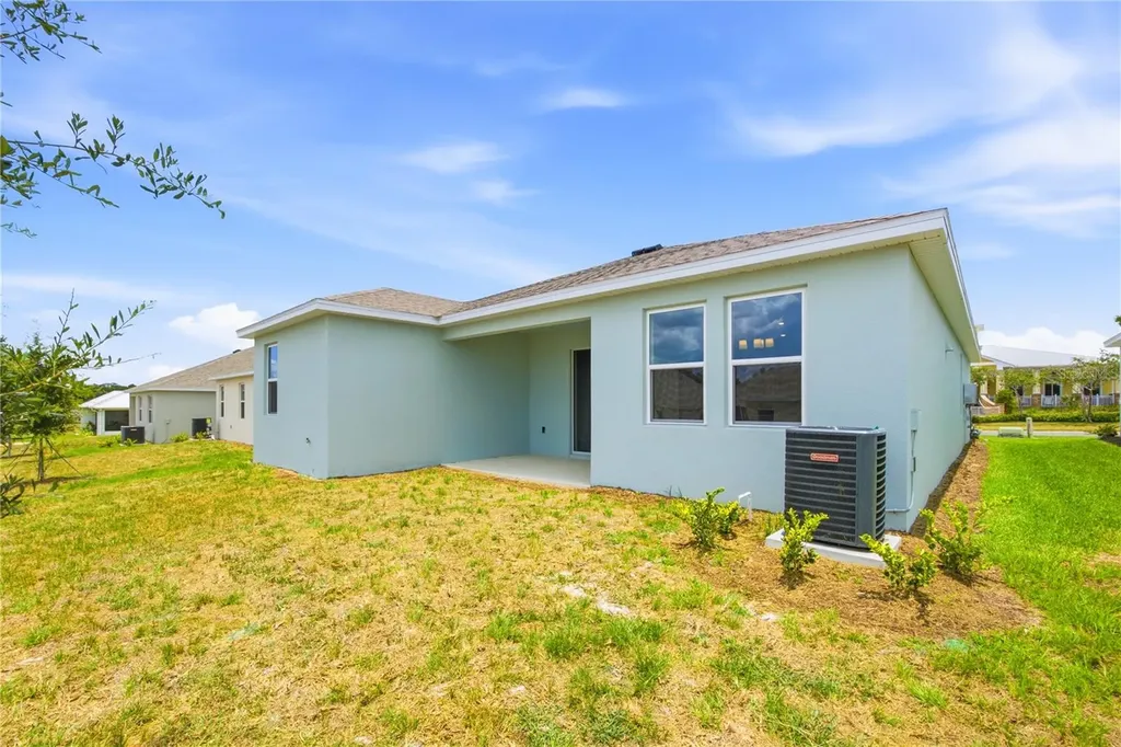 6209 Sanders Grove Circle Okahumpka FL 34762