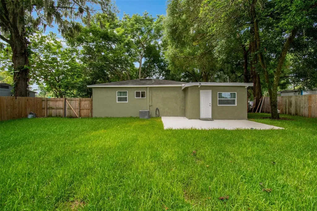 804 Valencia Road Plant City FL 33563