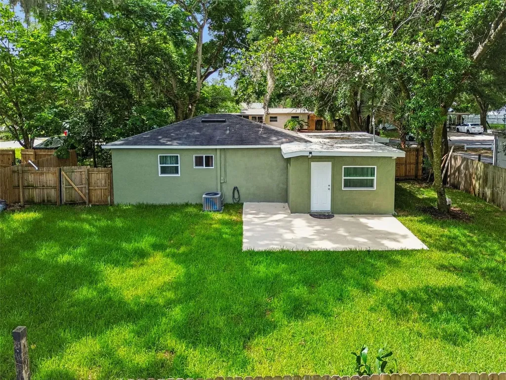 804 Valencia Road Plant City FL 33563