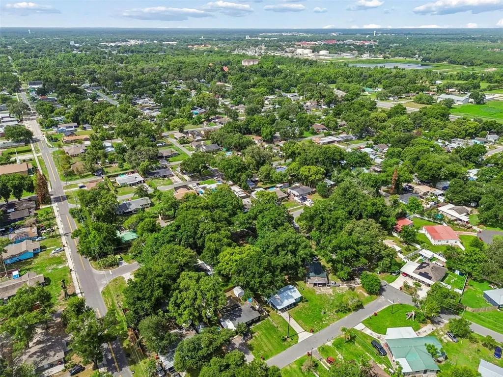 804 Valencia Road Plant City FL 33563