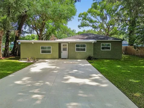 804 Valencia Road Plant City FL 33563