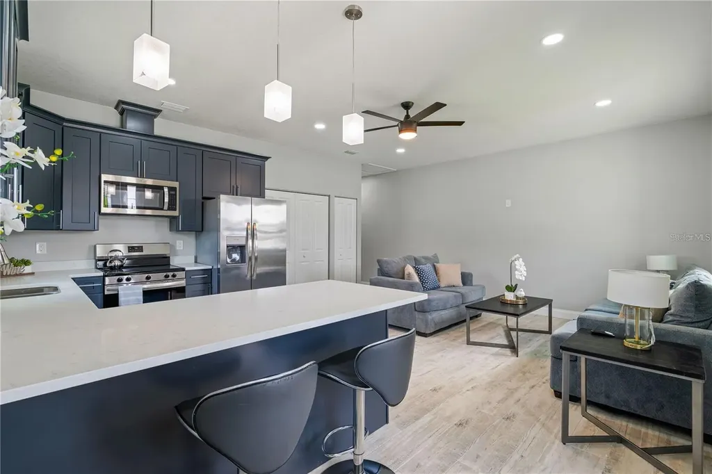 2617 W Saint Joseph Street Tampa FL 33607
