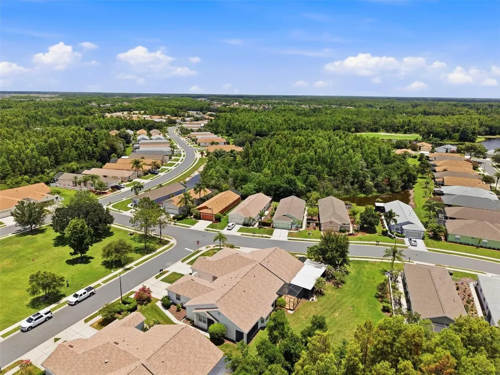 8237 Fallglo Lane Land O Lakes FL 34637