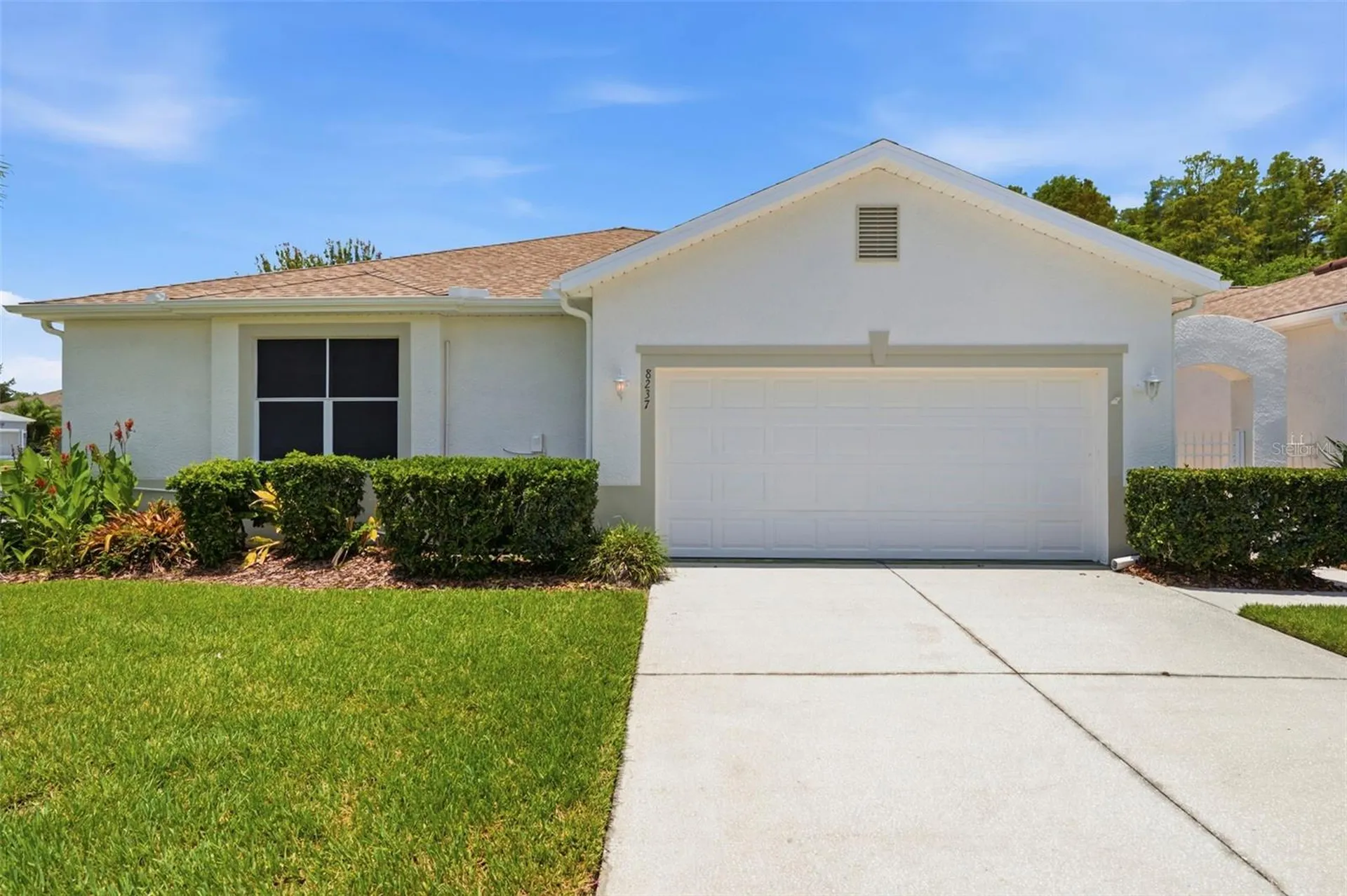 8237 Fallglo Lane Land O Lakes FL 34637