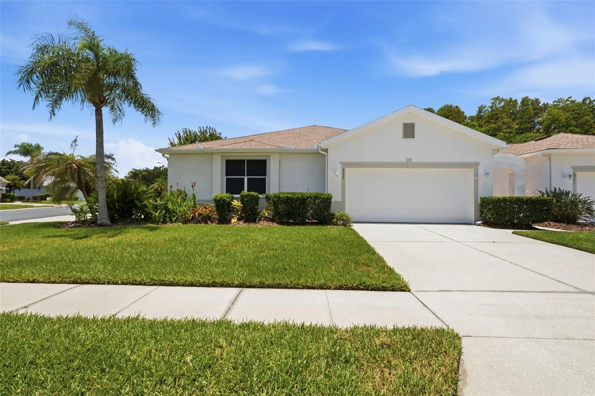 8237 Fallglo Lane Land O Lakes FL 34637