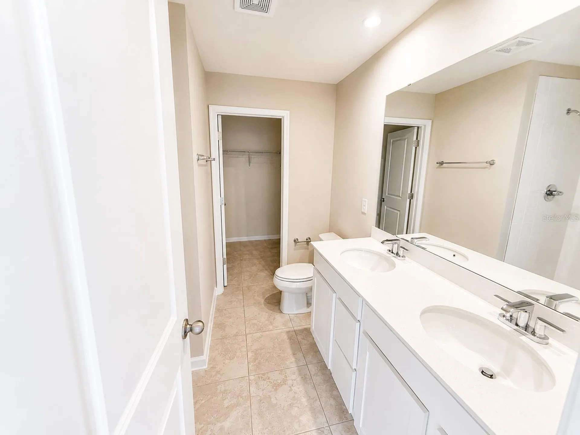 2008 Edison Pointe Boulevard South Daytona FL 32119