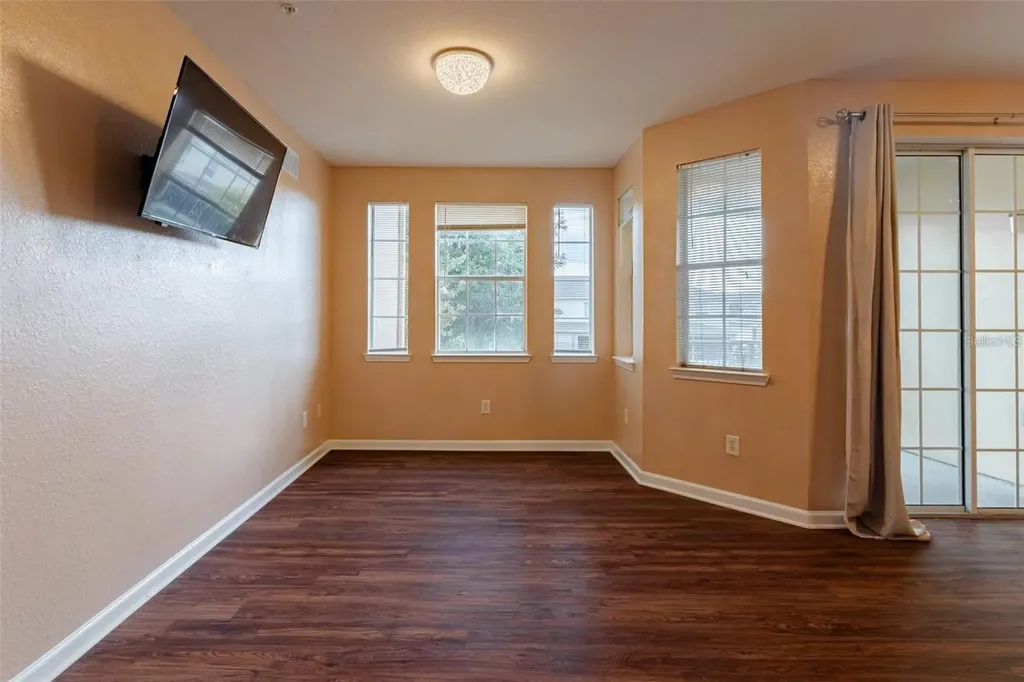 709 Terrace Ridge Circle Davenport FL 33896