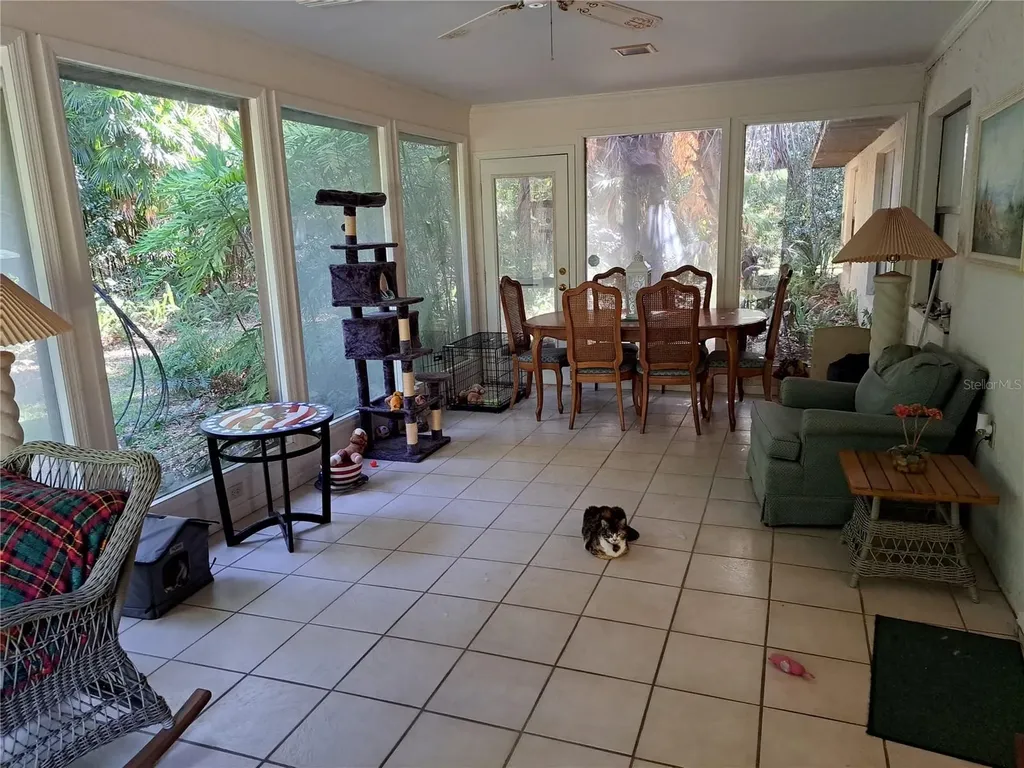 5672 Ave H Mc Intosh FL 32664
