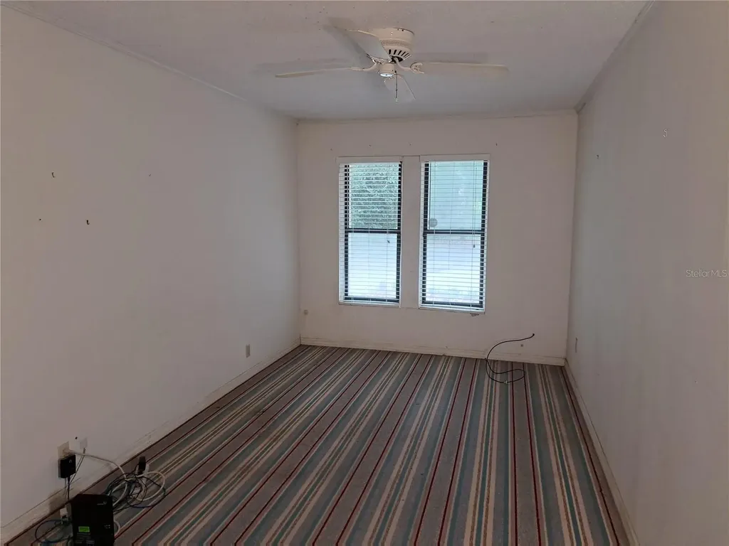 5672 Ave H Mc Intosh FL 32664