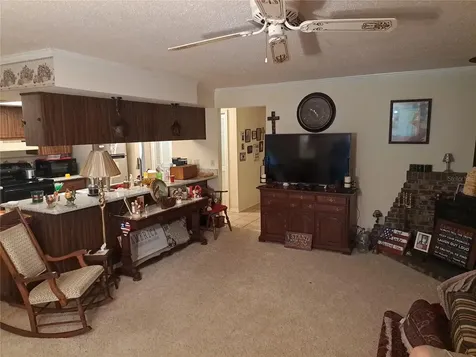 5672 Ave H Mc Intosh FL 32664