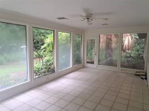 5672 Ave H Mc Intosh FL 32664
