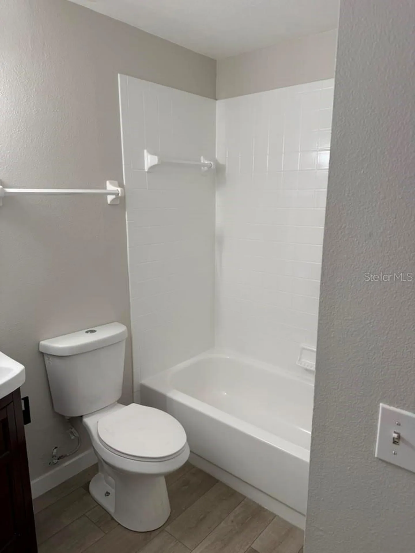2154 Rj Circle Kissimmee FL 34744
