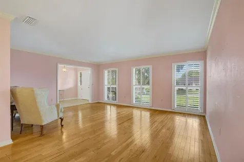 136 Lake Mariam Road SE Winter Haven FL 33884