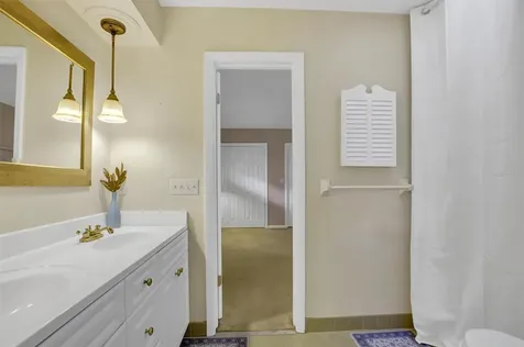 136 Lake Mariam Road SE Winter Haven FL 33884