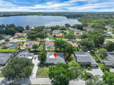 136 Lake Mariam Road SE Winter Haven FL 33884
