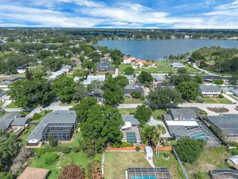 136 Lake Mariam Road SE Winter Haven FL 33884