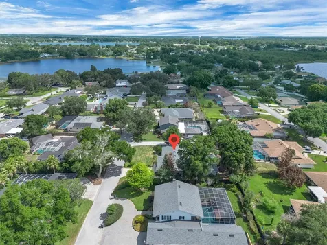 136 Lake Mariam Road SE Winter Haven FL 33884