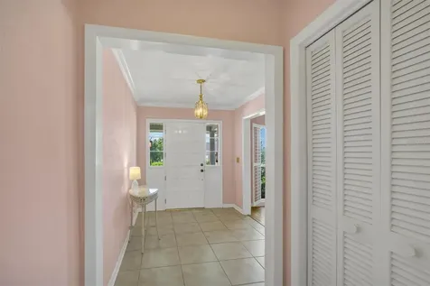 136 Lake Mariam Road SE Winter Haven FL 33884
