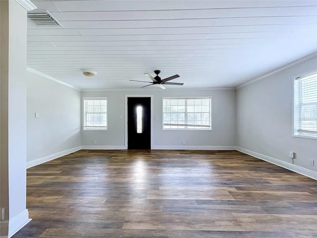 10820 S County Road 39 S Lithia FL 33547