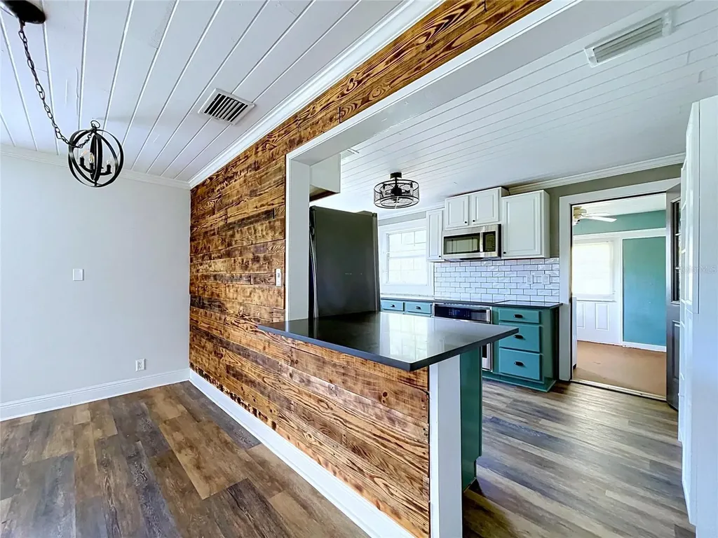 10820 S County Road 39 S Lithia FL 33547