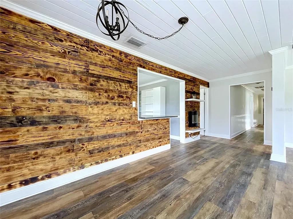 10820 S County Road 39 S Lithia FL 33547