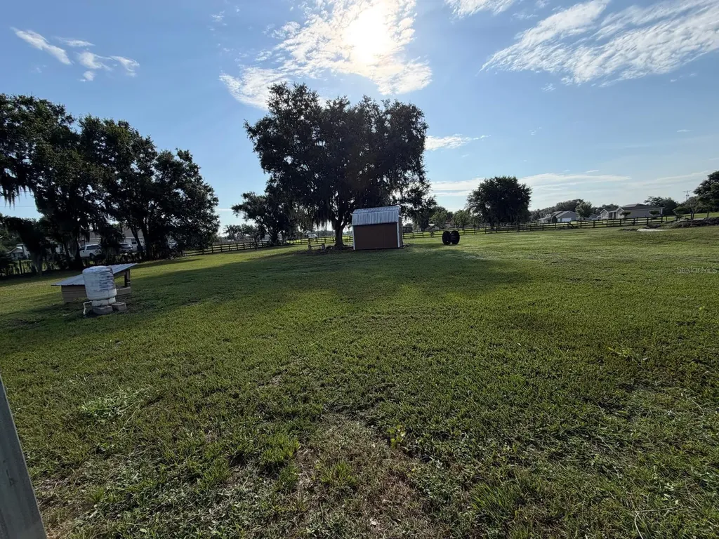 10820 S County Road 39 S Lithia FL 33547