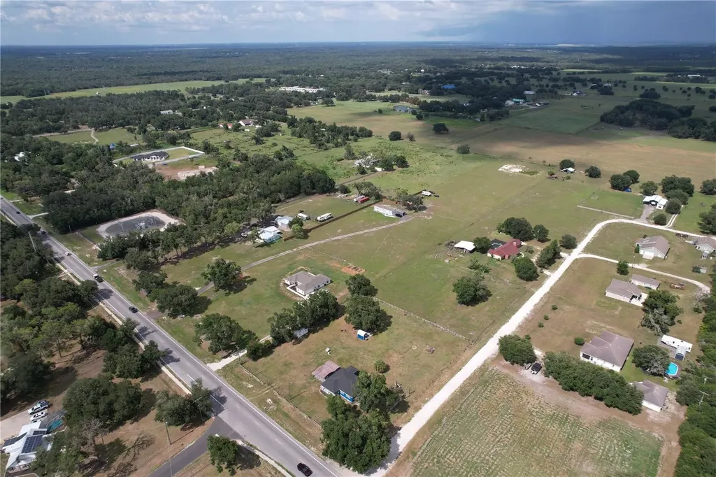 10820 S County Road 39 S Lithia FL 33547